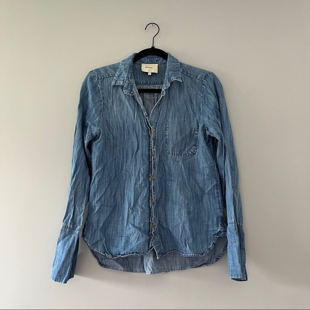 Anthropologie Elevenses Blue Chambray Long Sleeve Button Up Shirt Medium
